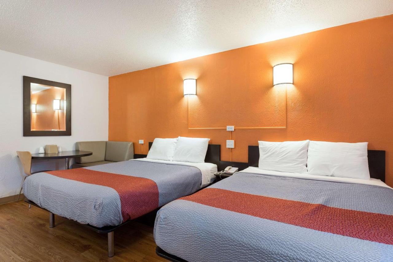Motel 6-Lincoln, Il Buitenkant foto