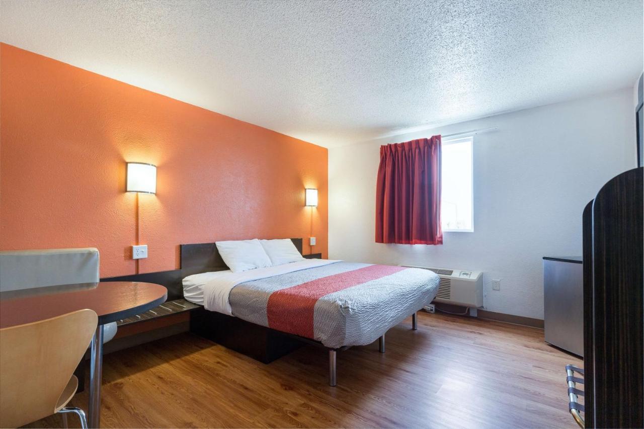Motel 6-Lincoln, Il Buitenkant foto
